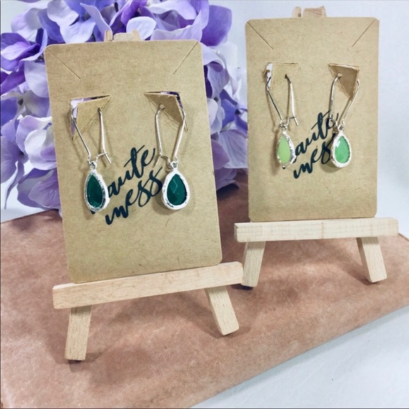 FASHIONABLE GEMSTONE DROP EARRING - Picture 3 of 4